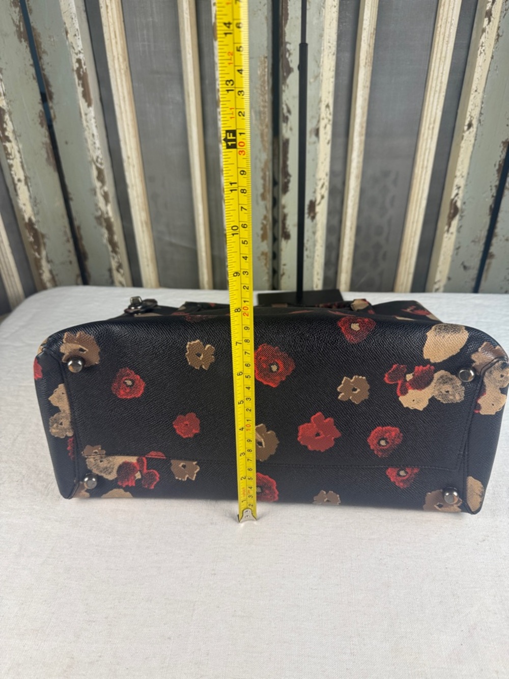 Coach Turnlock Borough Bag in Floral Print Leather. - Picture 8 of 16